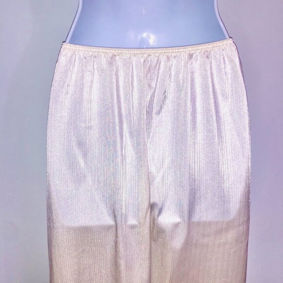 Vintage Warner's Womens L White Half Slip Lace Trim Elastic Waist - Picture 7 of 9